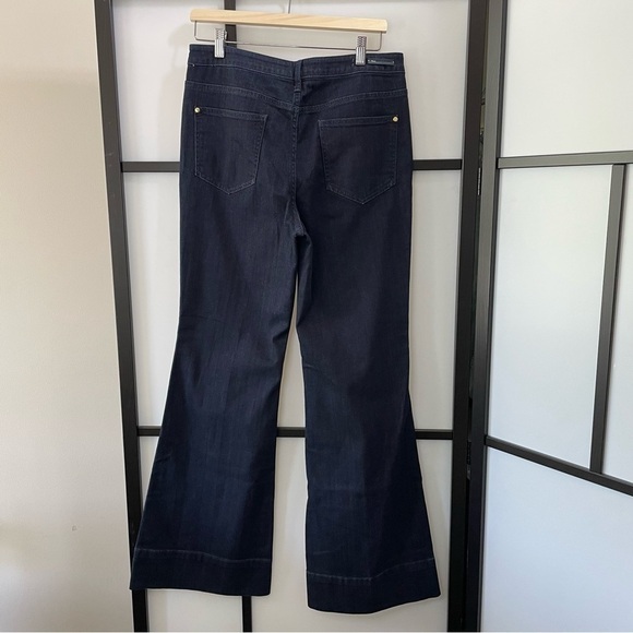 [31] Pilcro & Letterpress Superscript Hi Rise Flare Leg Dark Wash Denim Jean - Picture 2 of 16